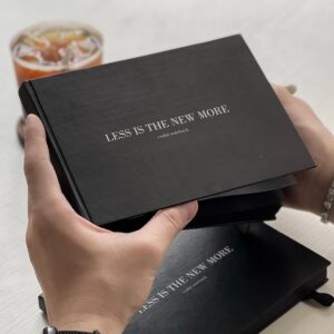 Sổ tay Crabit Plain Less is the new more - The Black Book 130GSM 1170001